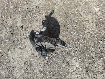 vakum pumpa kockica w221 za Mercedes Benz S Klasa od 2006. do 2010. god.