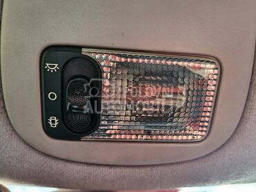UNUTRASNJE SVETLO 3-5 VRATA za Peugeot 206