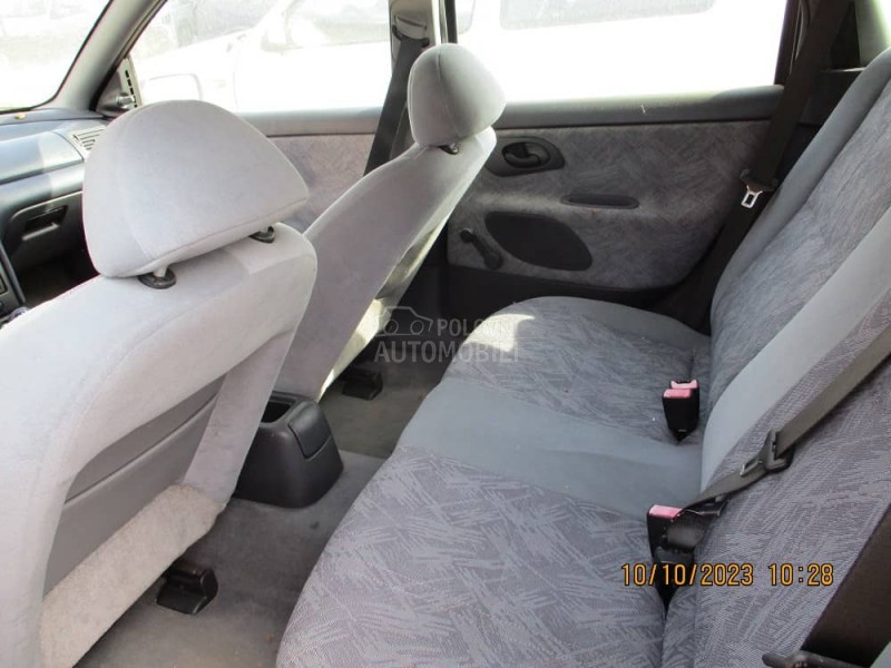 Ford Mondeo 1.8 TD 1998. god. -  kompletan auto u delovima