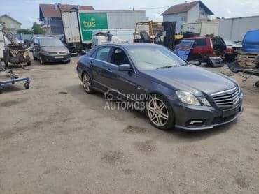 desni far svjetlo Xenon w212 za Mercedes Benz E Klasa od 2009. do 2012. god.