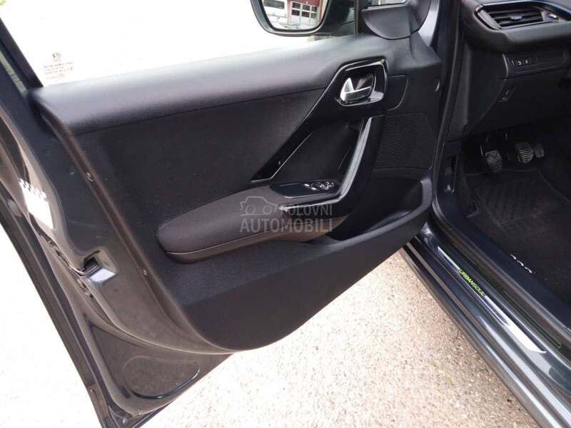 Peugeot 208 1.6hdi Iz Švajc.
