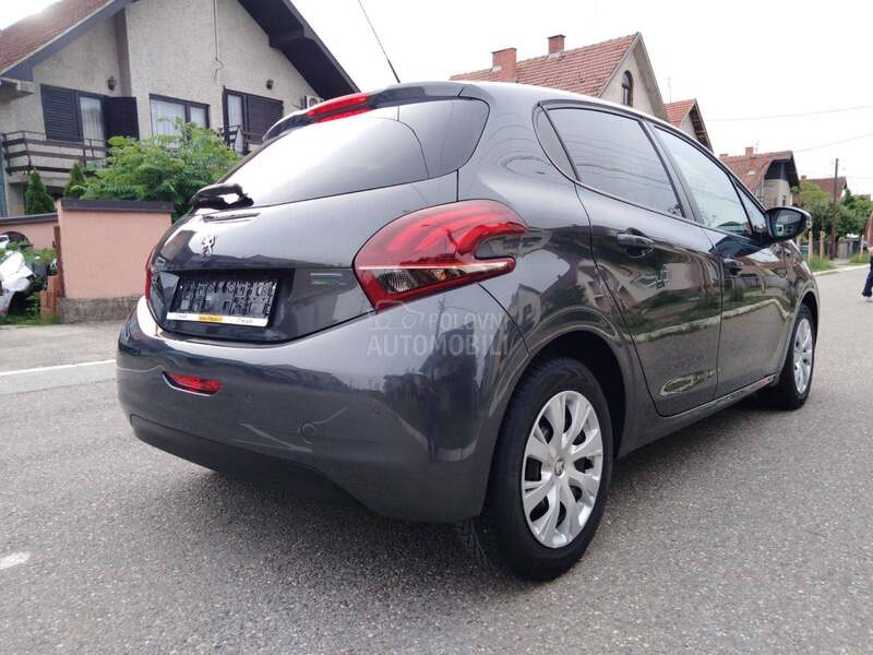 Peugeot 208 1.6hdi Iz Švajc.