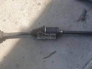 Desna poluosovina x5 f15 za BMW X5 od 2014. do 2017. god.