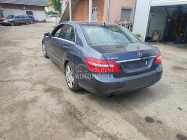 zadnja gepek vrata w212 za Mercedes Benz E Klasa od 2009. do 2015. god.