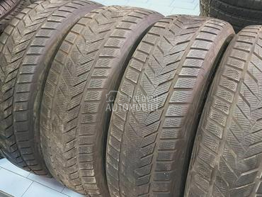 Vredestein 235/55 R19 Zimska