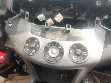 konzola klime za Toyota RAV 4 od 2006. do 2012. god.