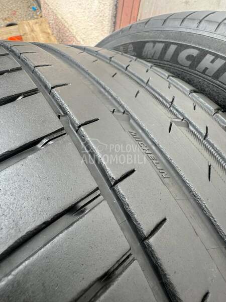 Michelin 235/50 R20 Letnja