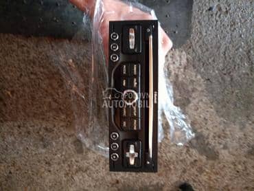 Kasetofon za Citroen C5