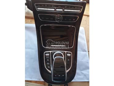Centralni panel za Mercedes Benz E Klasa od 2016. do 2020. god.