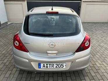 zadnja sofersajbna za Opel Corsa D od 2006. do 2011. god.