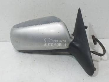 Retrovizor desni za Škoda Octavia od 1996. do 2010. god.
