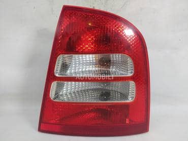 Stop svetlo desno za Škoda Octavia od 2000. do 2010. god.