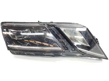 Far desni za Škoda Octavia od 2017. do 2019. god.