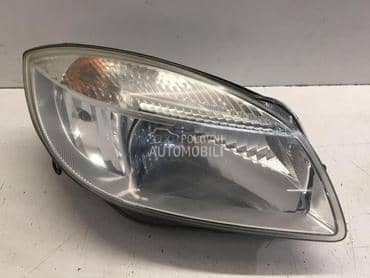 Far desni za Škoda Roomster od 2006. do 2015. god.