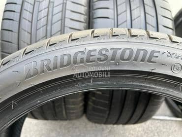 Bridgestone 255/35 R19 Letnja