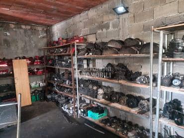 vrata za Mercedes Benz A Klasa, B Klasa, C Klasa ... od 2000. do 2015. god.