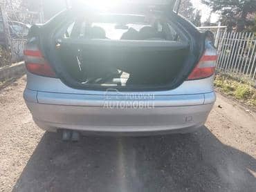 branik zadnji Kupe cupe za Mercedes Benz C Klasa od 2000. do 2005. god.