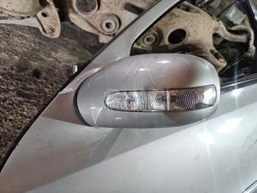 Levi Retrovizor za Mercedes Benz GL Klasa, ML Klasa od 2004. do 2008. god.