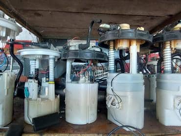 Pumpa u rezvoaru za Smart ForFour