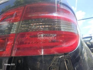 Štop lampa desna štop svetlo za Mercedes Benz B Klasa, B 150, B 160 ... od 2004. do 2008. god.