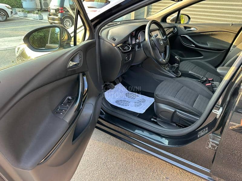 Opel Astra K 1.4 turbo CH Opel Astra K 1.4 turbo CH
