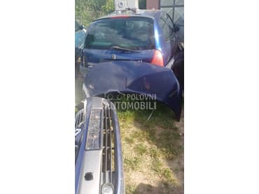 Hauba za Renault Scenic od 2002. do 2007. god.