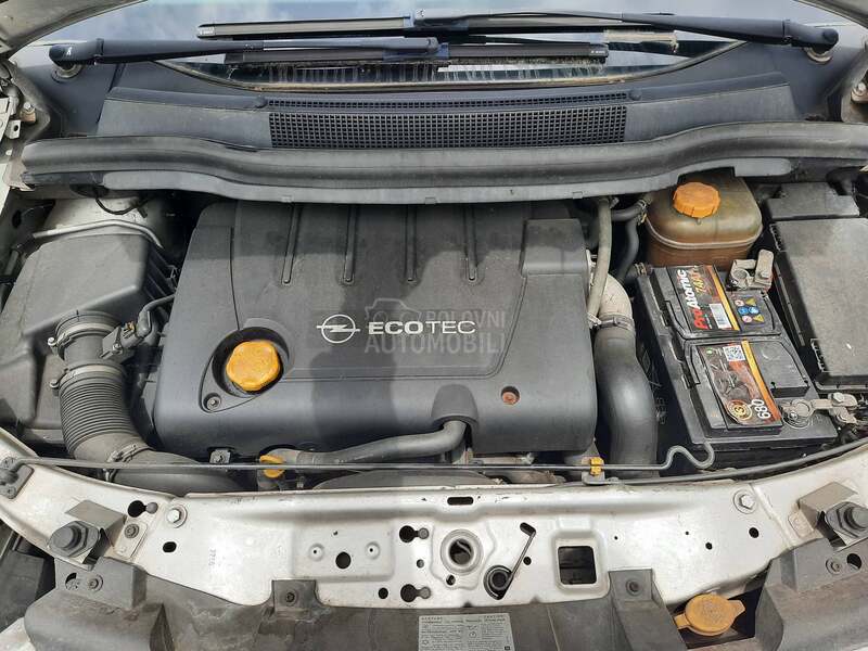Opel Zafira 1.9 cdti