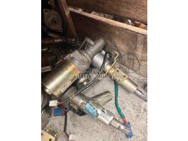 Servo za Renault Clio