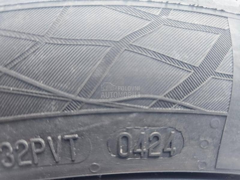 Continental 245/45 R18 Letnja