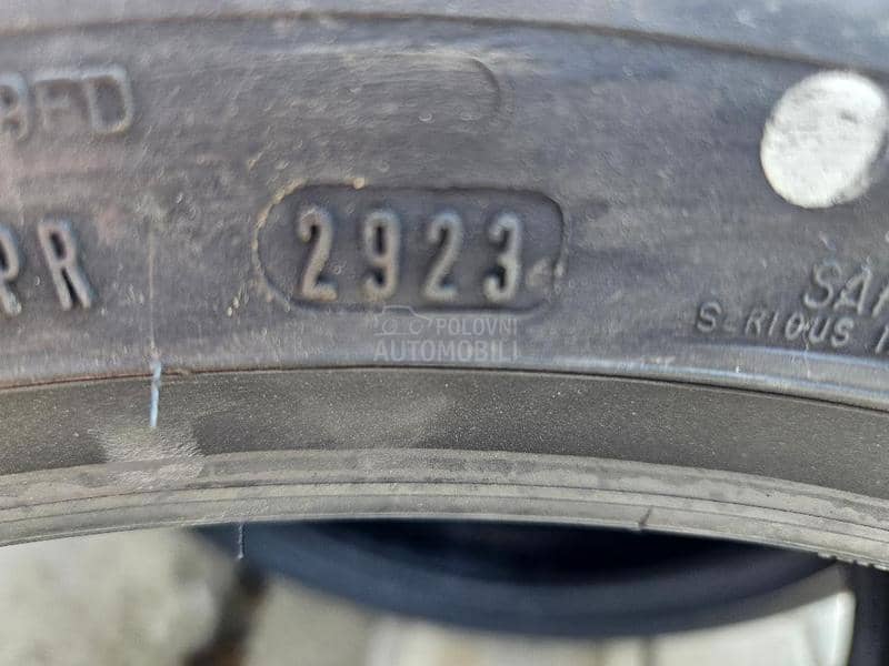 Dunlop 245/40 R18 Letnja