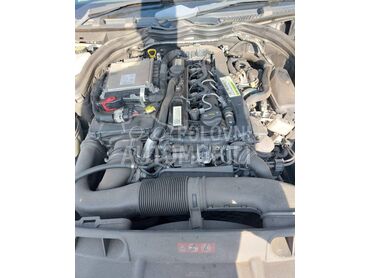 Mercedes Benz C 200 -  kompletan auto u delovima