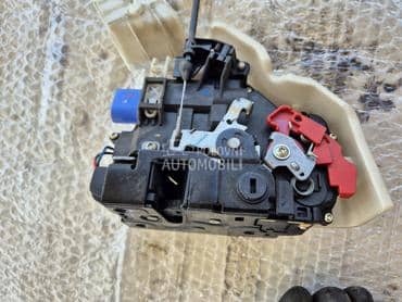 Brava zadnja desna za Volkswagen Golf 6 od 2009. do 2013. god.