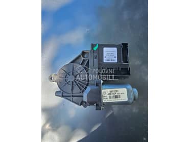 Motor podizaca za Volkswagen Touran od 2003. do 2008. god.