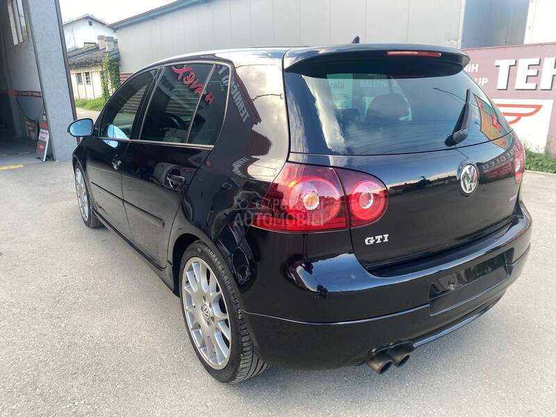 Volkswagen Golf 5 GTI EDITION 30
