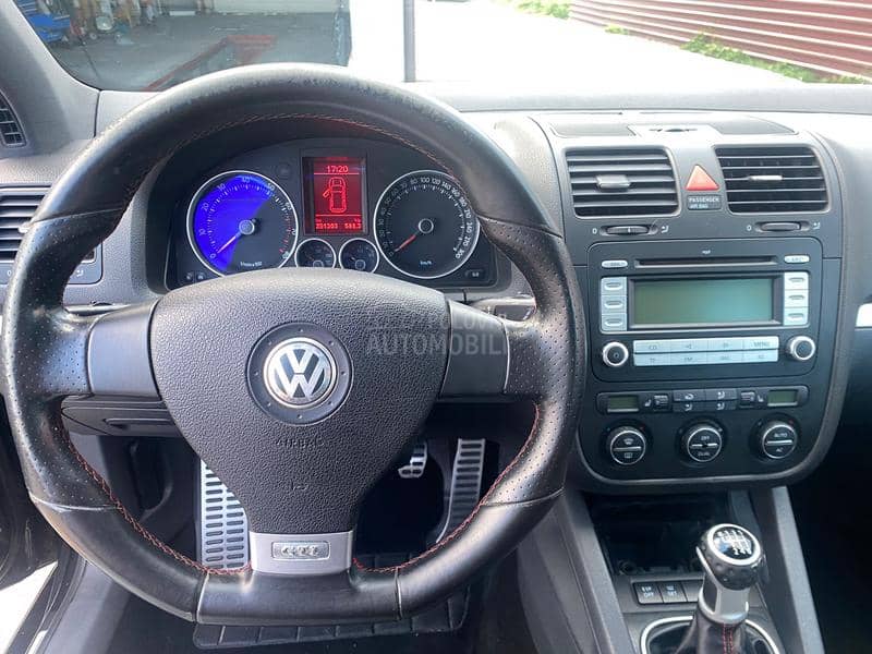 Volkswagen Golf 5 GTI EDITION 30