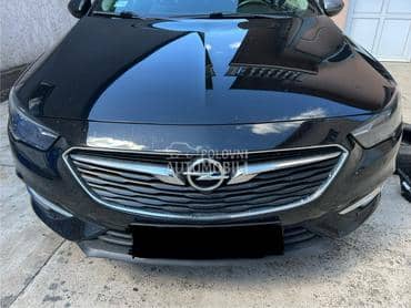 branik maska za Opel Insignia od 2017. do 2023. god.
