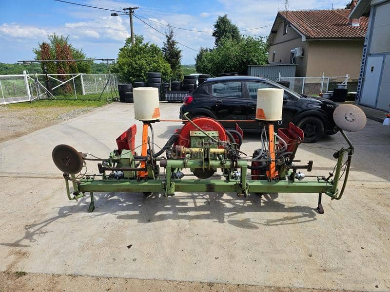 Kuhn Nodet