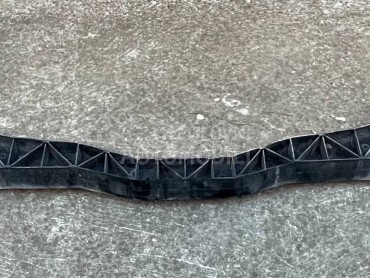 Plastična greda za Citroen C4