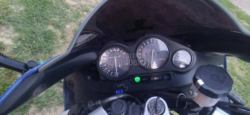 Yamaha YZF 600R