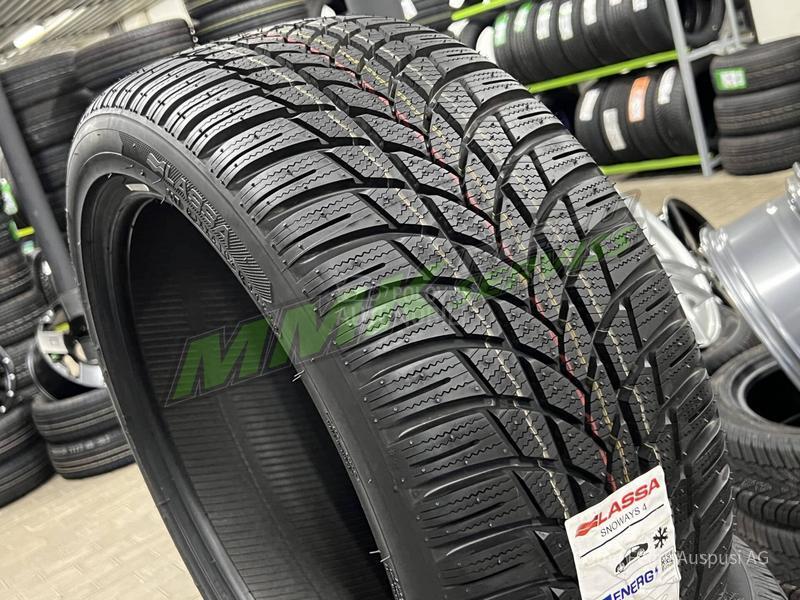 Westlake 235/40 R19 Zimska
