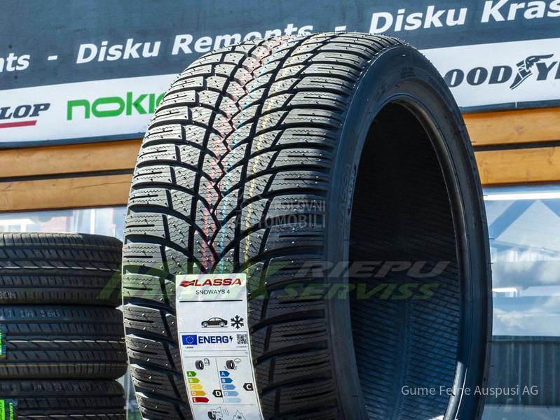 Westlake 235/40 R19 Zimska
