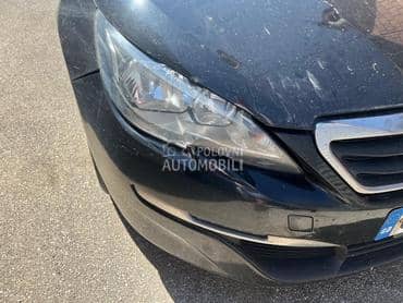 far desni za Peugeot 308 od 2013. do 2018. god.