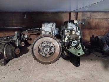 Bosh pumpa za Volkswagen Golf 4