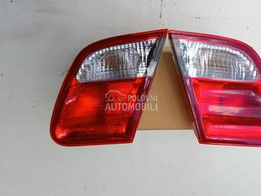 Štop lampe unutrašnje za Mercedes Benz E Klasa od 1999. do 2002. god.
