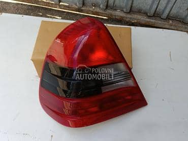 Leva štop lampa zatamljena za Mercedes Benz C Klasa od 1993. do 1996. god.