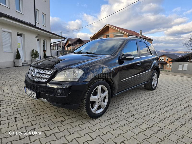 Mercedes Benz ML 320 