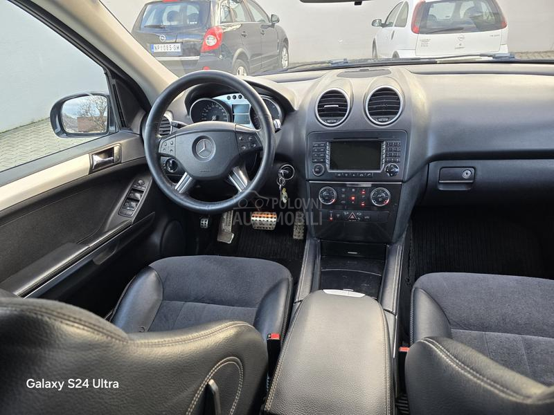 Mercedes Benz ML 320 