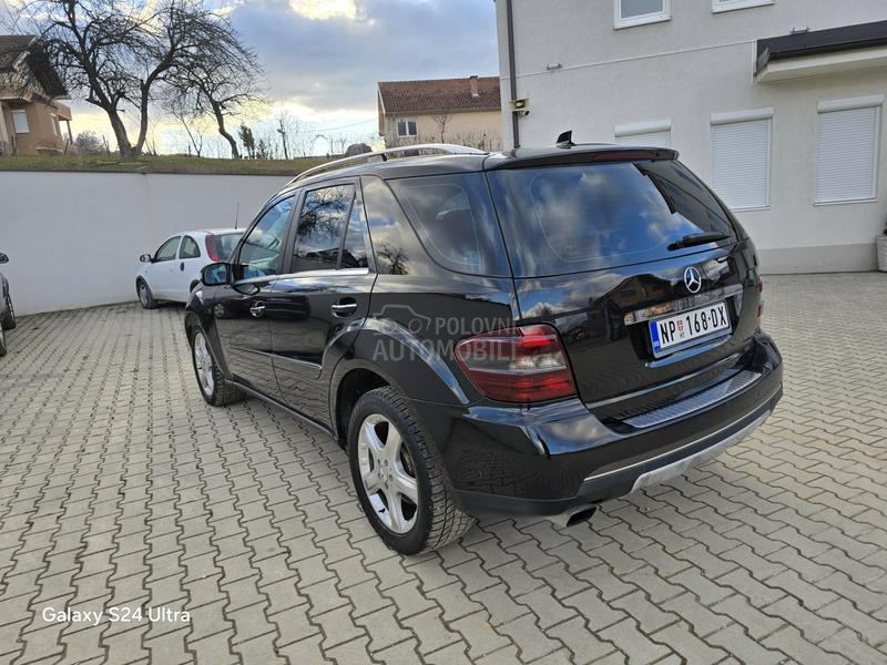 Mercedes Benz ML 320 