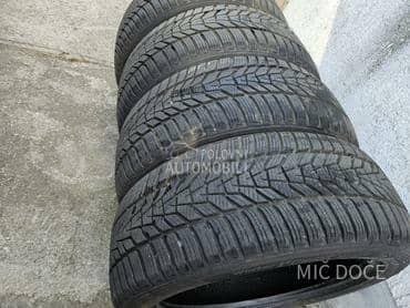 Hankook 215/50 R18 Zimska