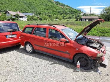 Opel Astra G -  kompletan auto u delovima